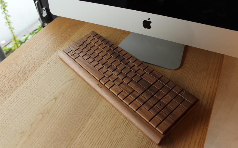 木製デザイン雑貨ブランド「Hacoa」 無機質なパソコン周りに温もりをプラスする木製キーボード「Full Ki-Board Wireless」