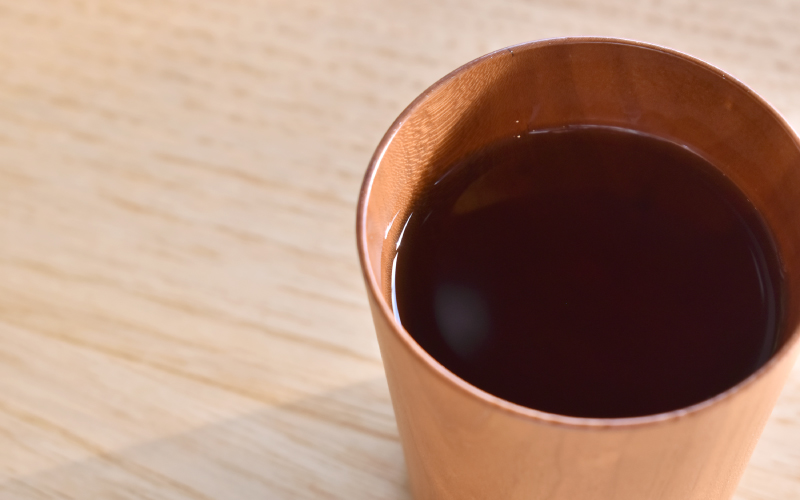 木製デザイン雑貨ブランド「Hacoa」食卓に温もりを添える天然木チェリーのコップ「Wooden Cup」