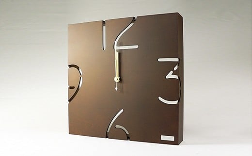 漆器木地屋さんが作る木工品『木製壁掛け時計』