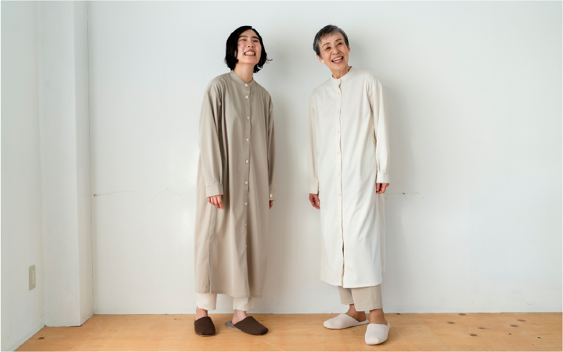 スタンドカラーシャツワンピース 3色 2サイズ展開（XS-S、M-L）