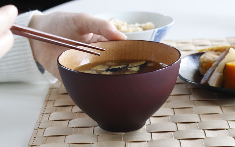 ビターカラーズ　木彩椀　花浅葱（薄青）