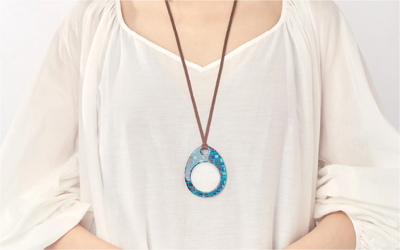 ＜KISSO＞Pendant Loupe_egA ホワイト