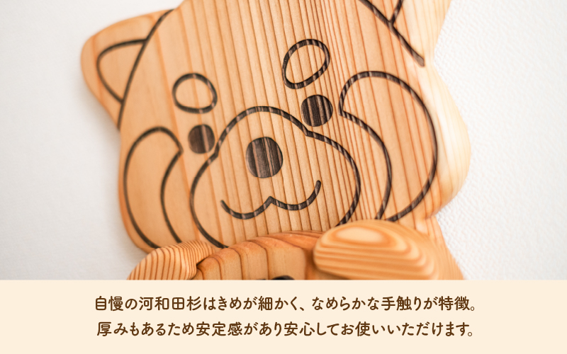 【オールハンドメイド！】河和田杉のレッサーパンダ壁掛け振り子時計
